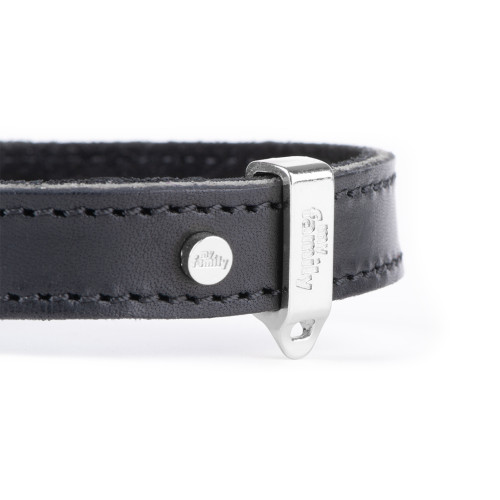 Collar Ginevra en Cuero Negro con Detalles Cromados