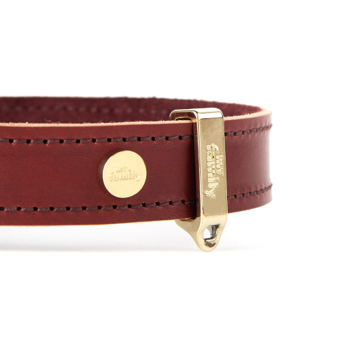 Collier Ginevra en Cuir Rouge avec Finitions Dorées