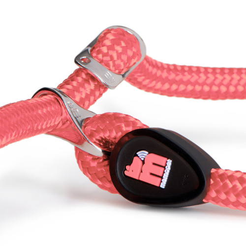 Correa de entrenamiento rosa para perro en cuerda de la colección memopet en poliéster con tecnología NFC.